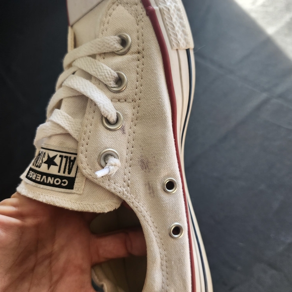 Converse White Canvas Sneakers with Red Trim - Picture 4 of 6